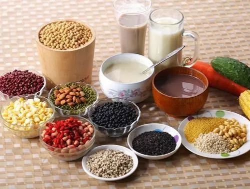 掉發嚴重 白發多 可能是你忽略了這3件事